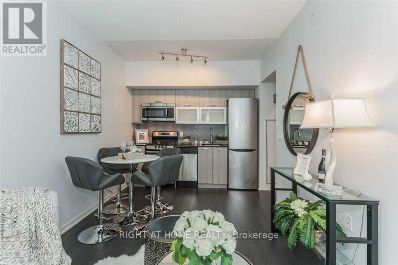 812w - 36 Lisgar Street, Toronto, Ontario  M6J 0C7 - Photo 5 - C13584404