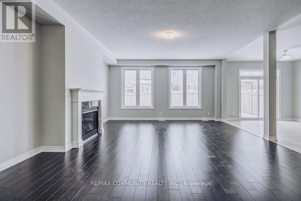 2436 New Providence Street, Oshawa, Ontario  L1L 0G2 - Photo 6 - E13584392