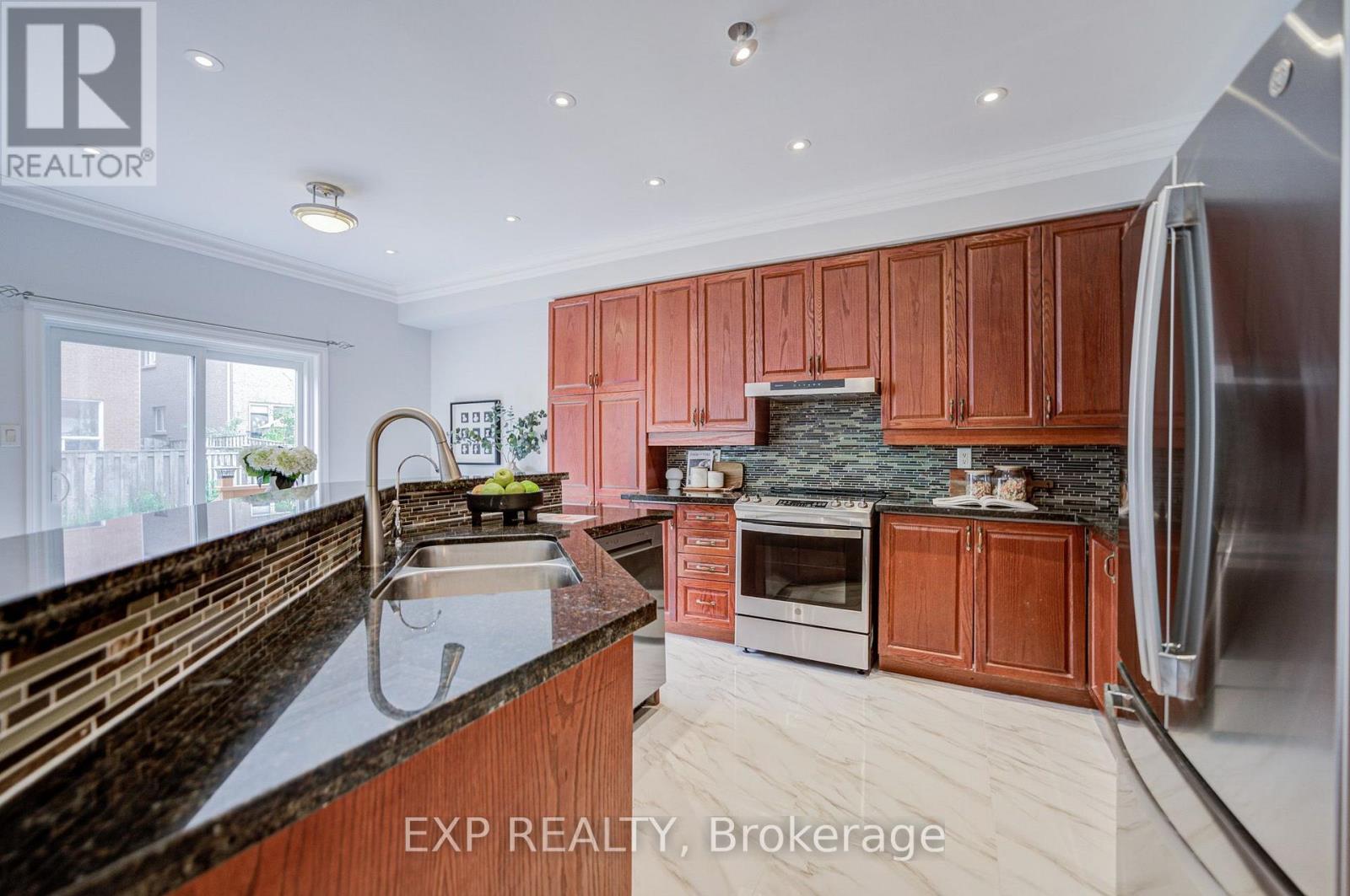 71 Futura Avenue, Richmond Hill, Ontario  L4S 1S8 - Photo 21 - N13584482