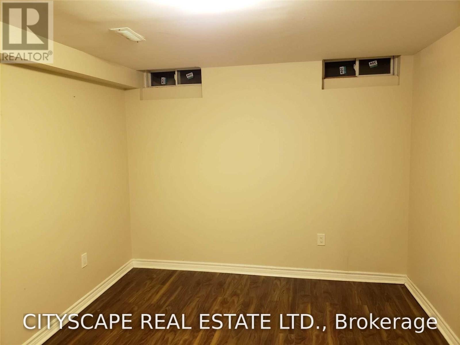 5483 Bellaggio Crescent, Mississauga, Ontario  L5V 0C6 - Photo 12 - W13584300