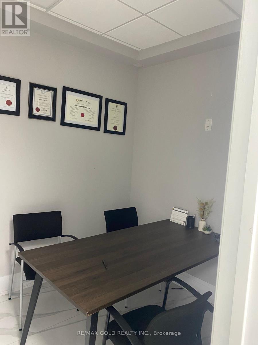 212 - 50 Sunny Meadow Boulevard, Brampton, Ontario  L6R 0Y7 - Photo 19 - W13584320