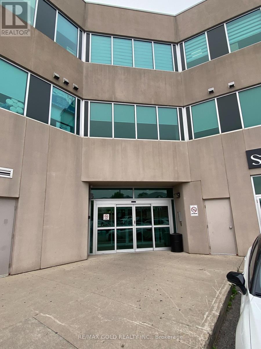 212 - 50 Sunny Meadow Boulevard, Brampton, Ontario  L6R 0Y7 - Photo 4 - W13584320