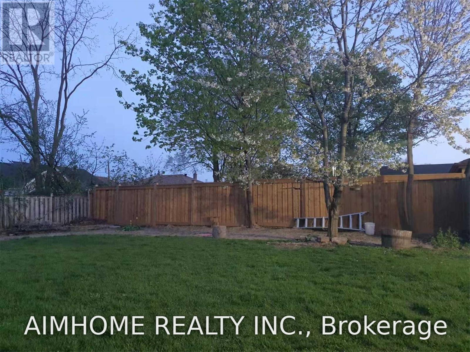 Main - 9 Maldaver Avenue, Mississauga, Ontario  L5M 1W4 - Photo 14 - W13584362