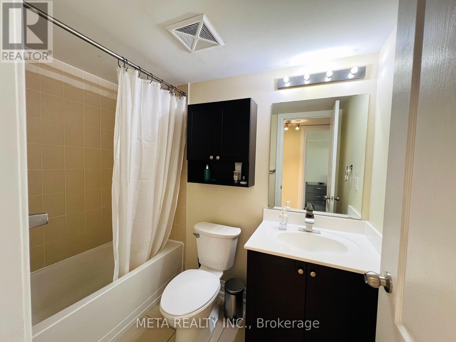 701 - 138 Widdicombe Hill Boulevard, Toronto, Ontario  M9R 0A9 - Photo 15 - W13584376