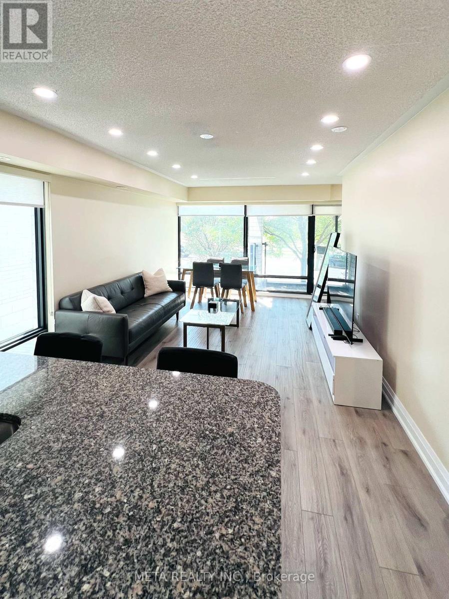 701 - 138 Widdicombe Hill Boulevard, Toronto, Ontario  M9R 0A9 - Photo 2 - W13584376