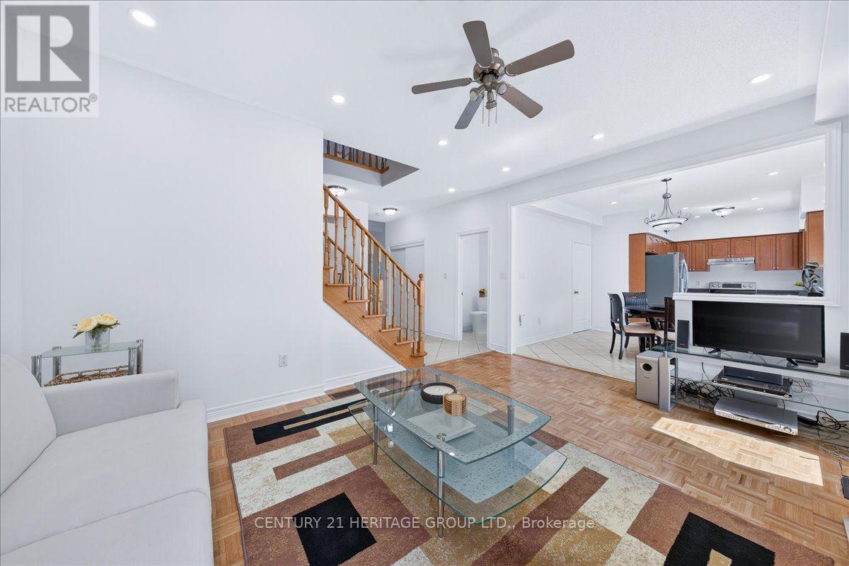 19 Reynolds Avenue, Brampton, Ontario  L6P 2C1 - Photo 8 - W13584384