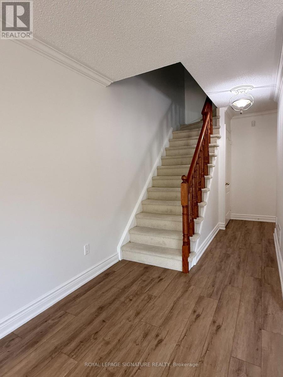 1133 Westview Terrace, Oakville, Ontario  L6M 3M1 - Photo 15 - W13584534
