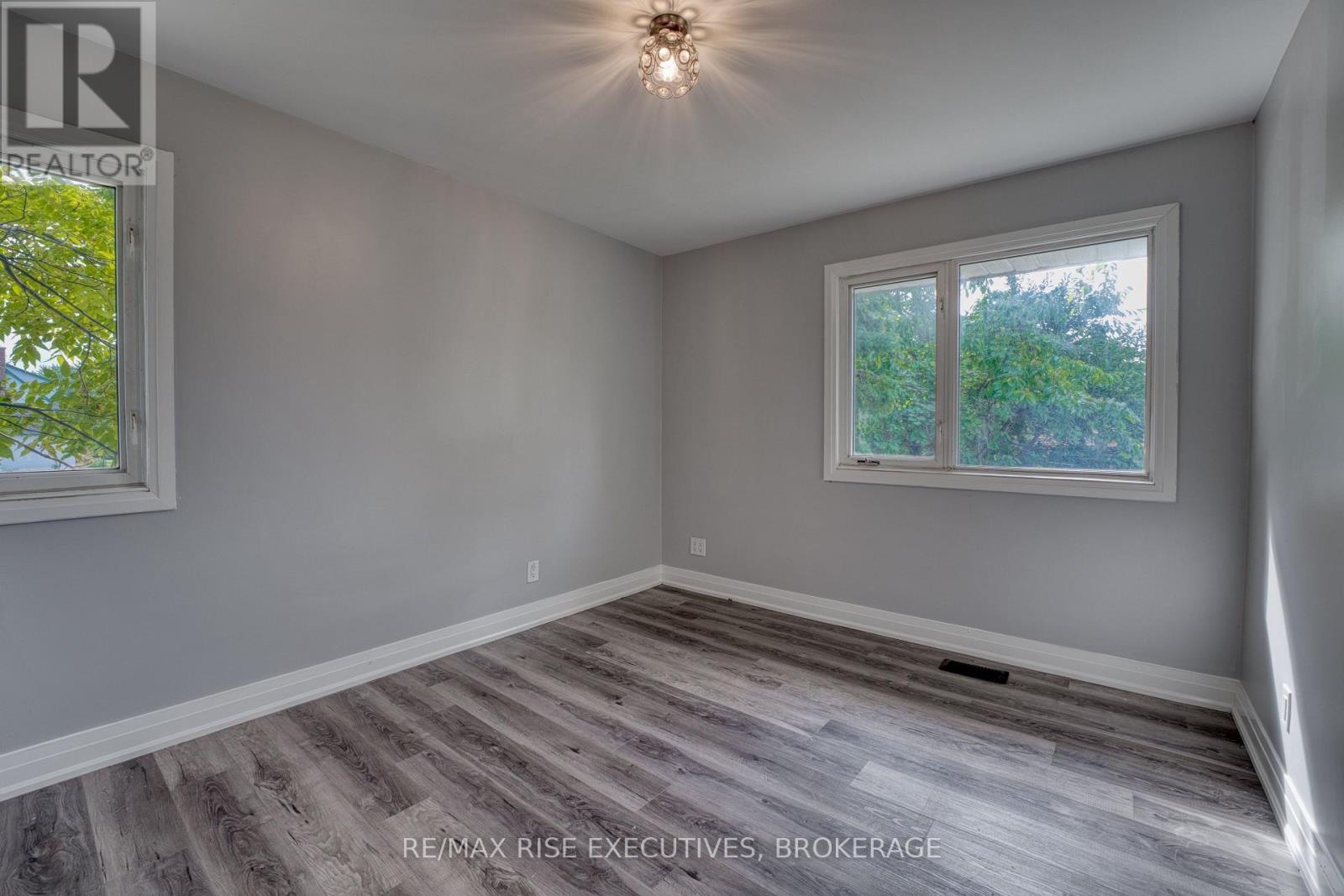 1 - 22 RUSKIN STREET - Photo 12