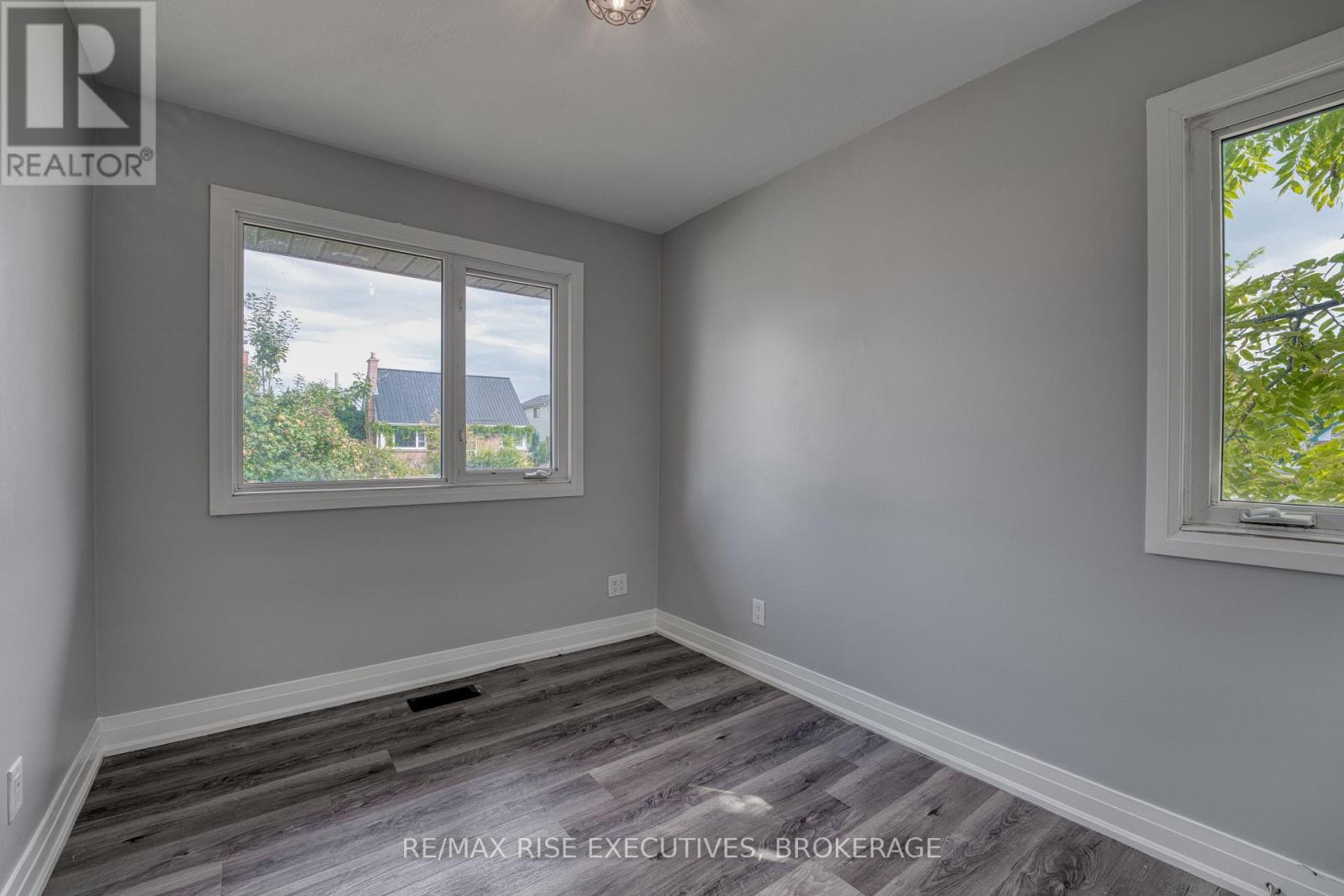 1 - 22 RUSKIN STREET - Photo 13