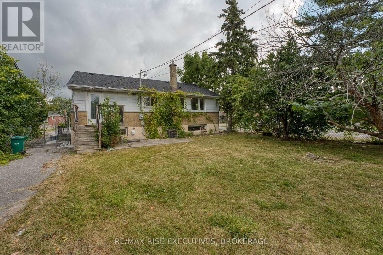 1 - 22 RUSKIN STREET - Photo 22