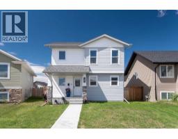 30 Cascade Street, Blackfalds, Alberta