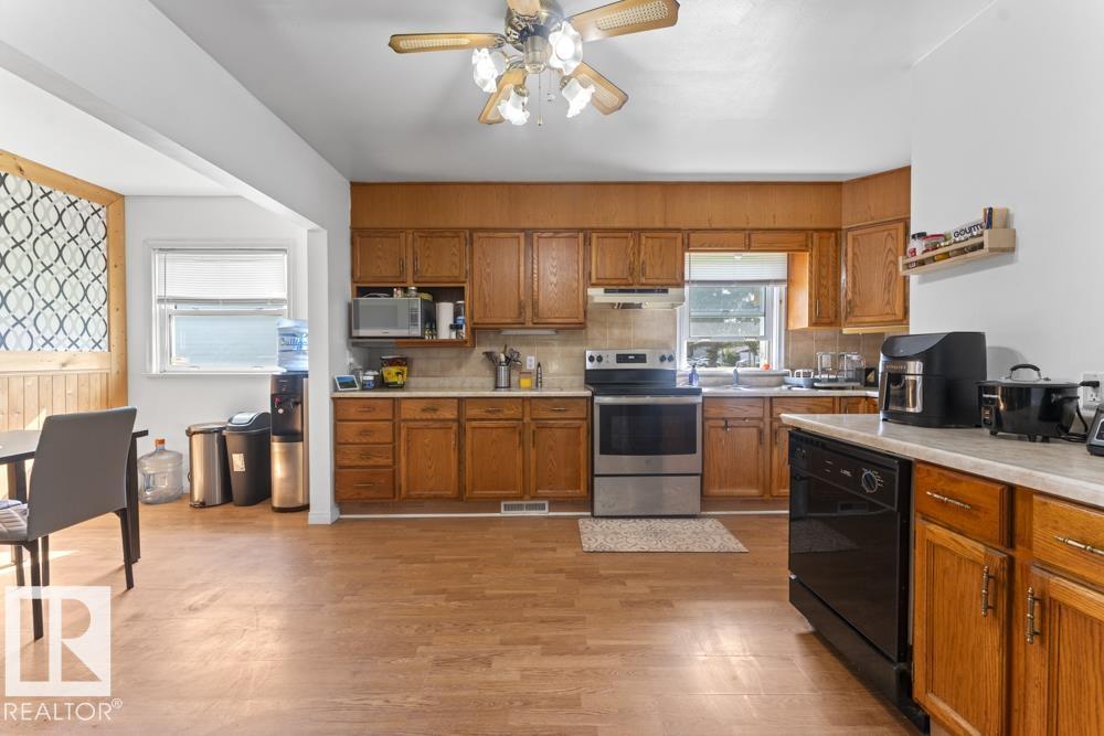 5201 58 St, Cold Lake, Alberta  T9M 1S3 - Photo 7 - E4499814
