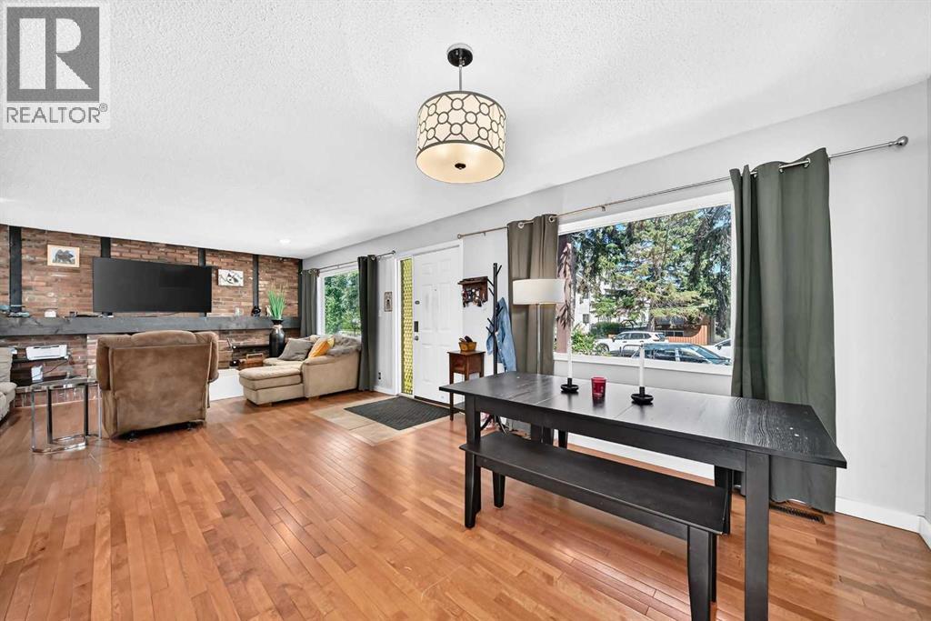 2405 30 Street SW, Calgary, Alberta  T2E 2L9 - Photo 12 - A2330334