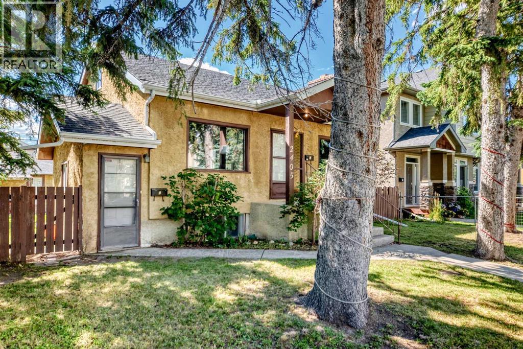 2405 30 Street SW, Calgary, Alberta  T2E 2L9 - Photo 2 - A2330334