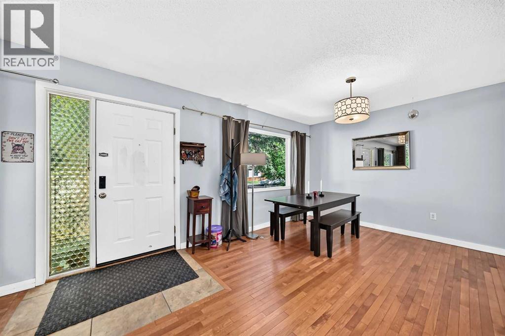 2405 30 Street SW, Calgary, Alberta  T2E 2L9 - Photo 11 - A2330334