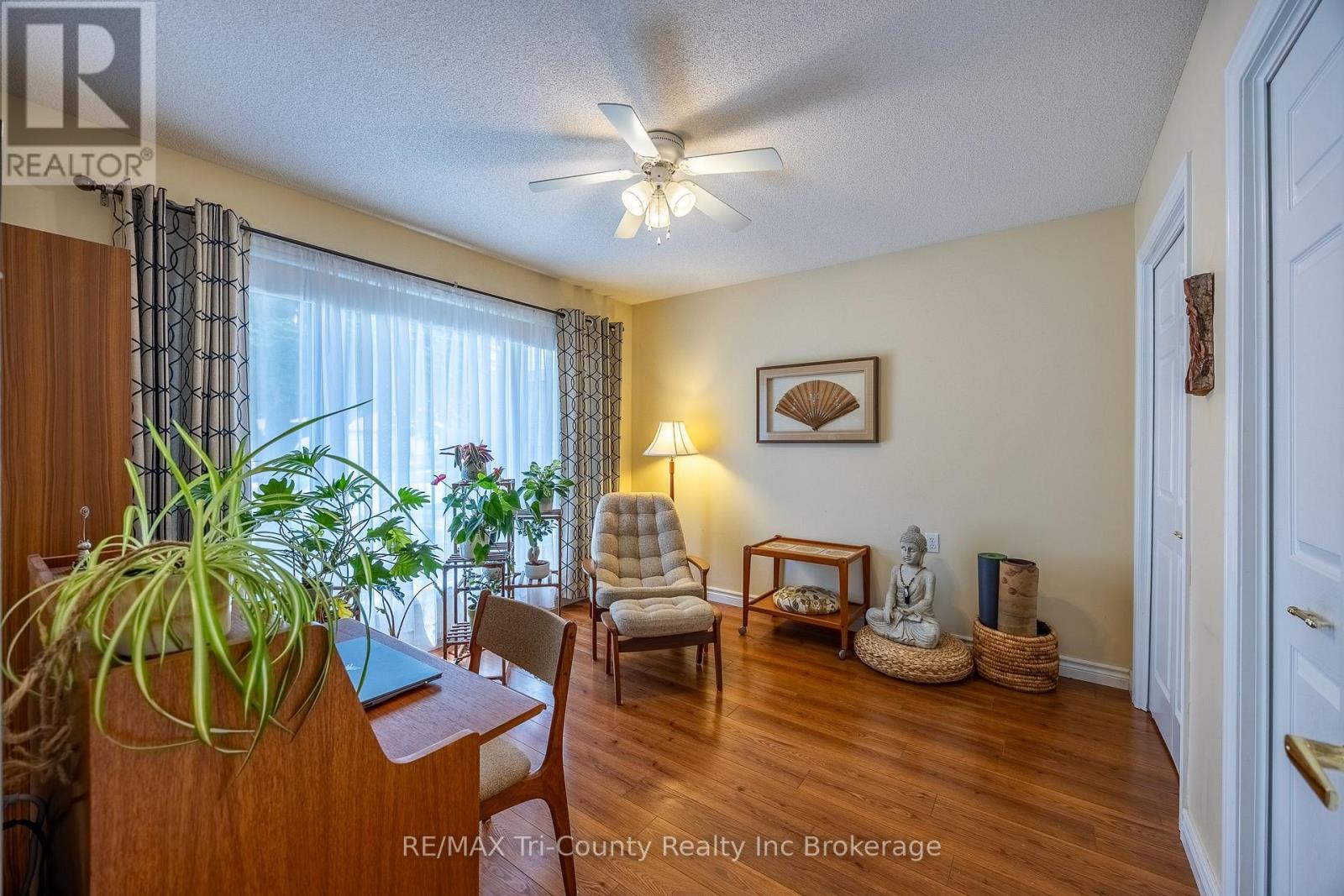 10 Mcdonald Court, Tillsonburg, Ontario  N4G 5L8 - Photo 3 - X13583676