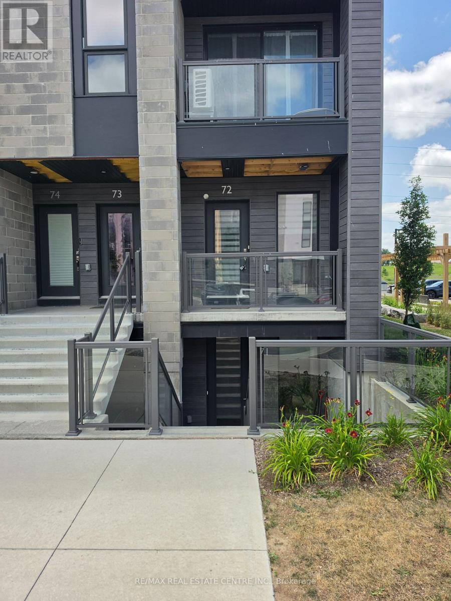 A72 - 261 WOODBINE AVE AVENUE, Kitchener, Ontario