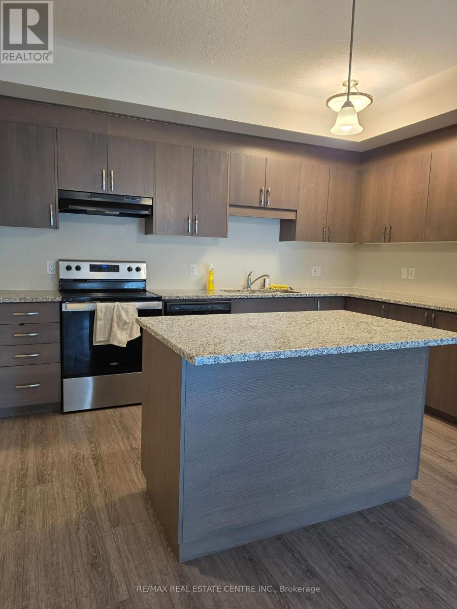 A72 - 261 Woodbine Ave Avenue, Kitchener, Ontario  N2R 0S7 - Photo 4 - X13499228