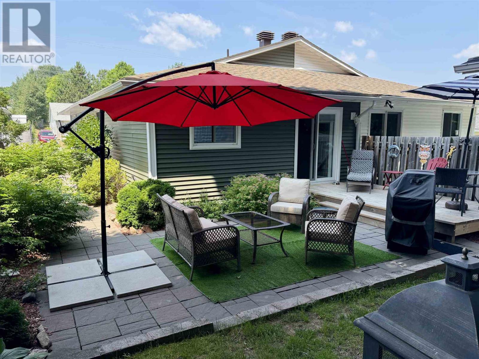 30 Colwill Dr, Elliot Lake, Ontario  P5A 2Z7 - Photo 42 - SM261883