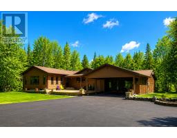 1558 HWY 71, NESTOR FALLS, Ontario
