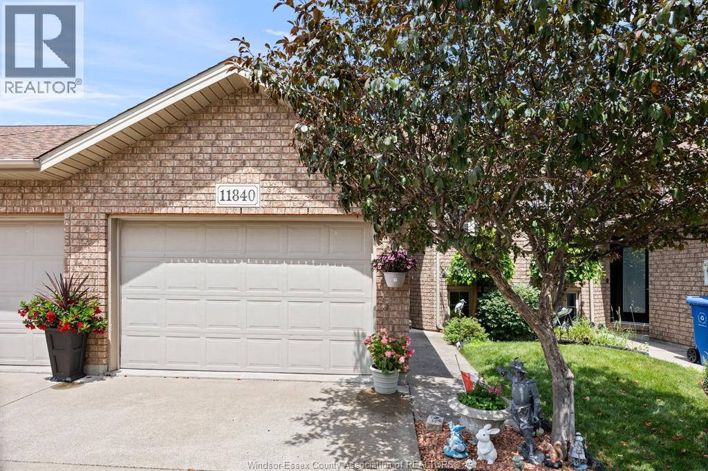 11840 Boulder Crescent, Windsor, Ontario N8P 1Z4 - Photo 2 - 26017422