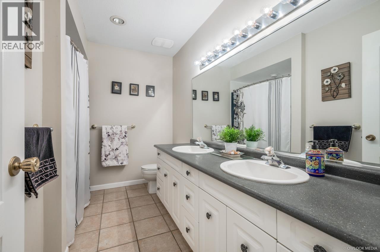 7720 Waterton Drive, Richmond, British Columbia  V7A 4G4 - Photo 14 - R3147864