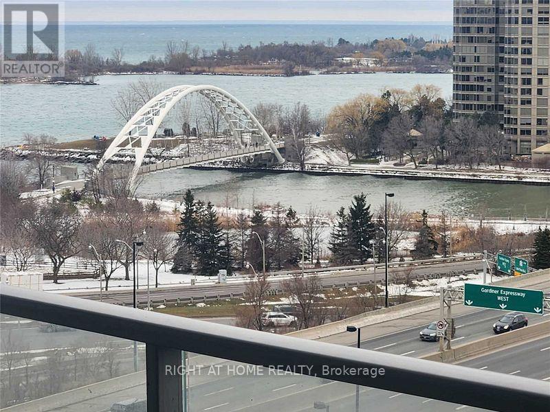 1207 - 103 THE  QUEENSWAY, Toronto, Ontario