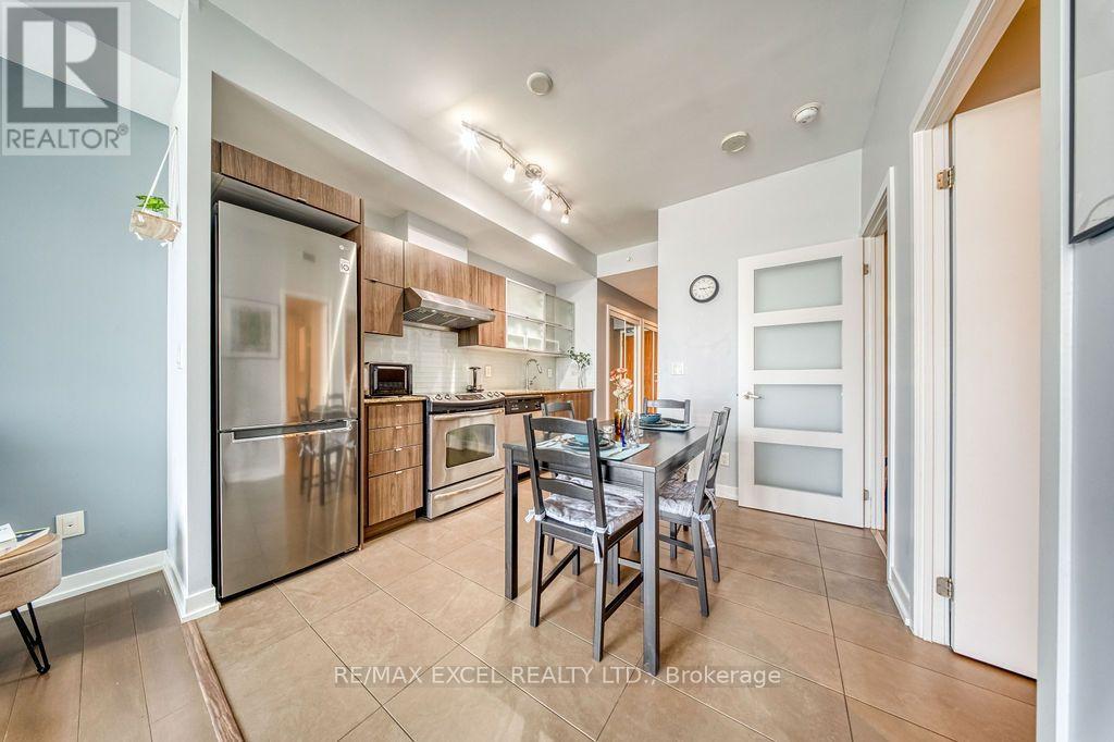 1301 - 170 Fort York Boulevard, Toronto, Ontario M5V 0E6 - Photo 5 - C13584598