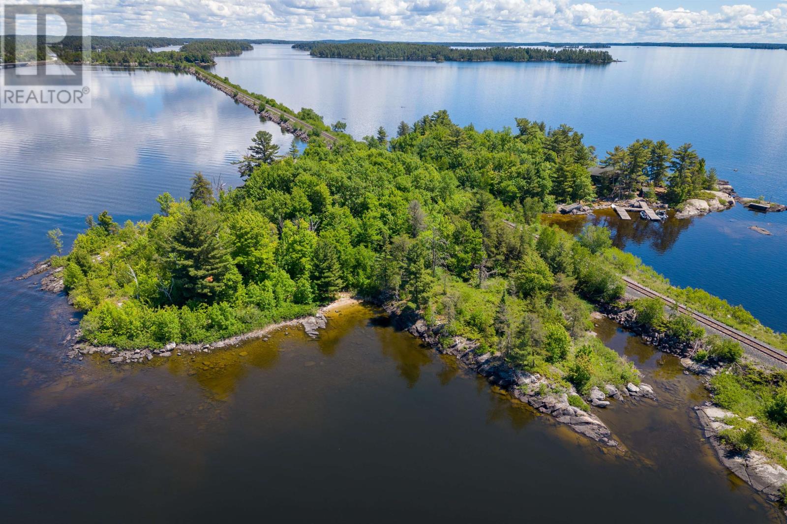 G 734 Rainy Lake, Fort Frances, Ontario  P9A 3M3 - Photo 2 - TB2601165