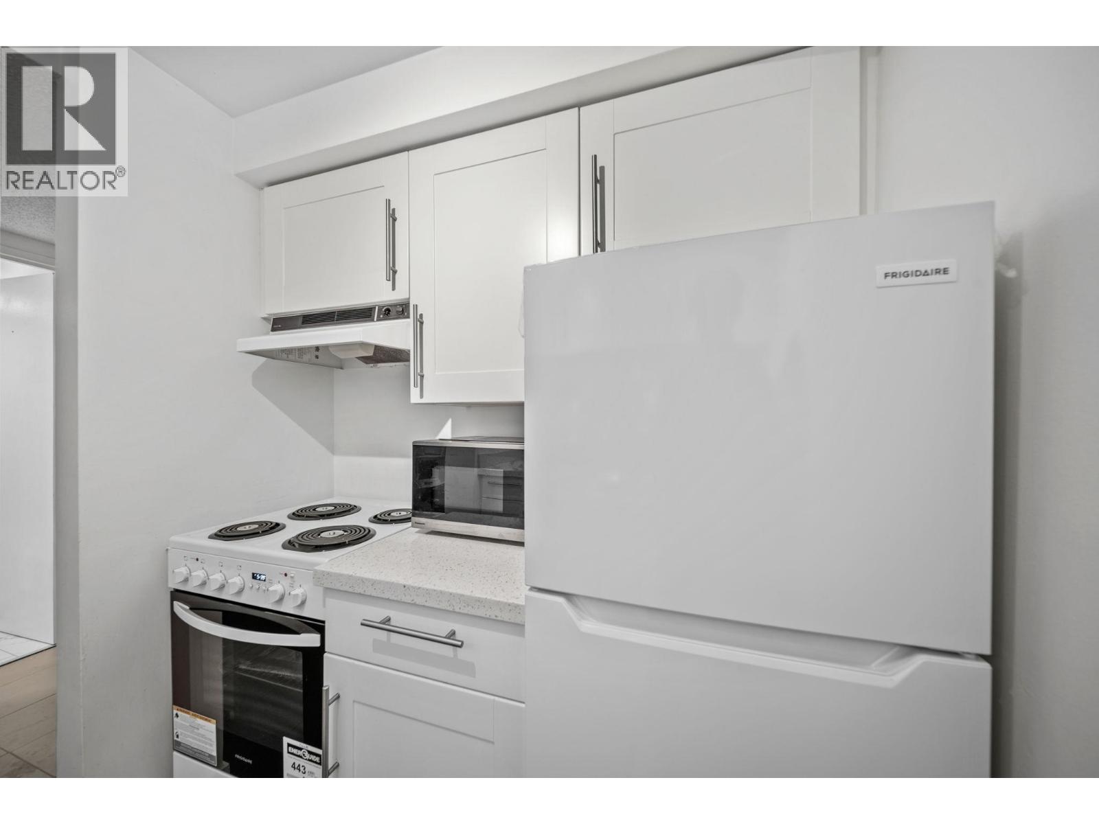 201 1270 Robson Street, Vancouver, British Columbia  V6E 3Z6 - Photo 15 - R3146187