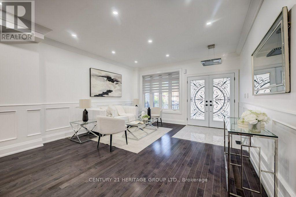 287 Kennedy Road, Toronto, Ontario  M1N 3P6 - Photo 3 - E13584606