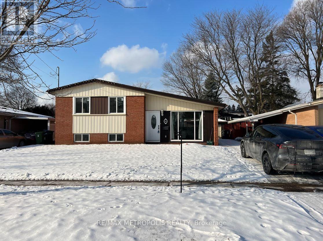 MAIN - 52 BENLEIGH DRIVE