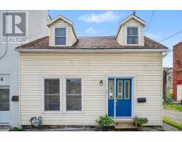 26 MARKET STREET N, Smiths Falls, Ontario