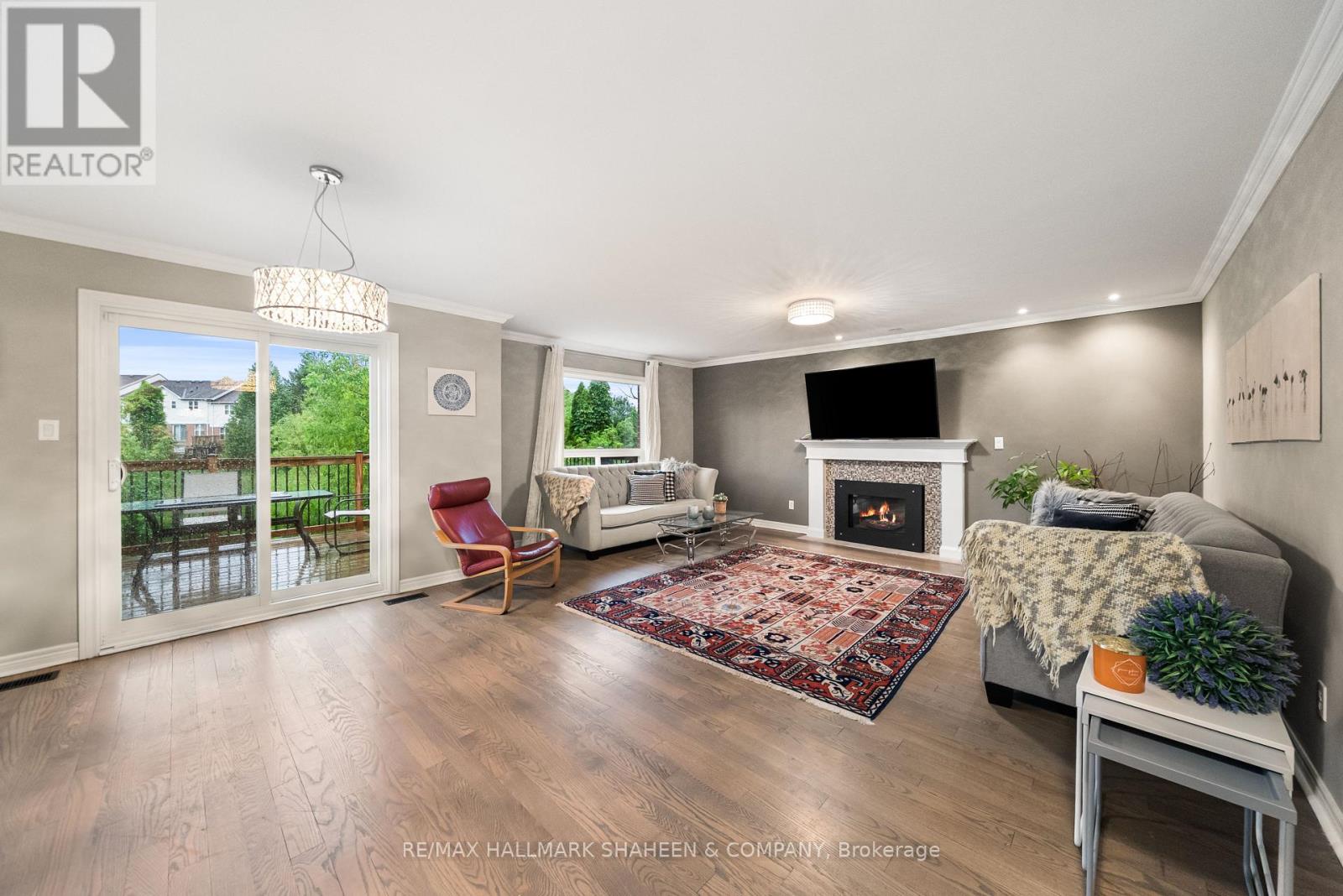718 Firth Court, Newmarket, Ontario  L3Y 8H8 - Photo 16 - N13584662