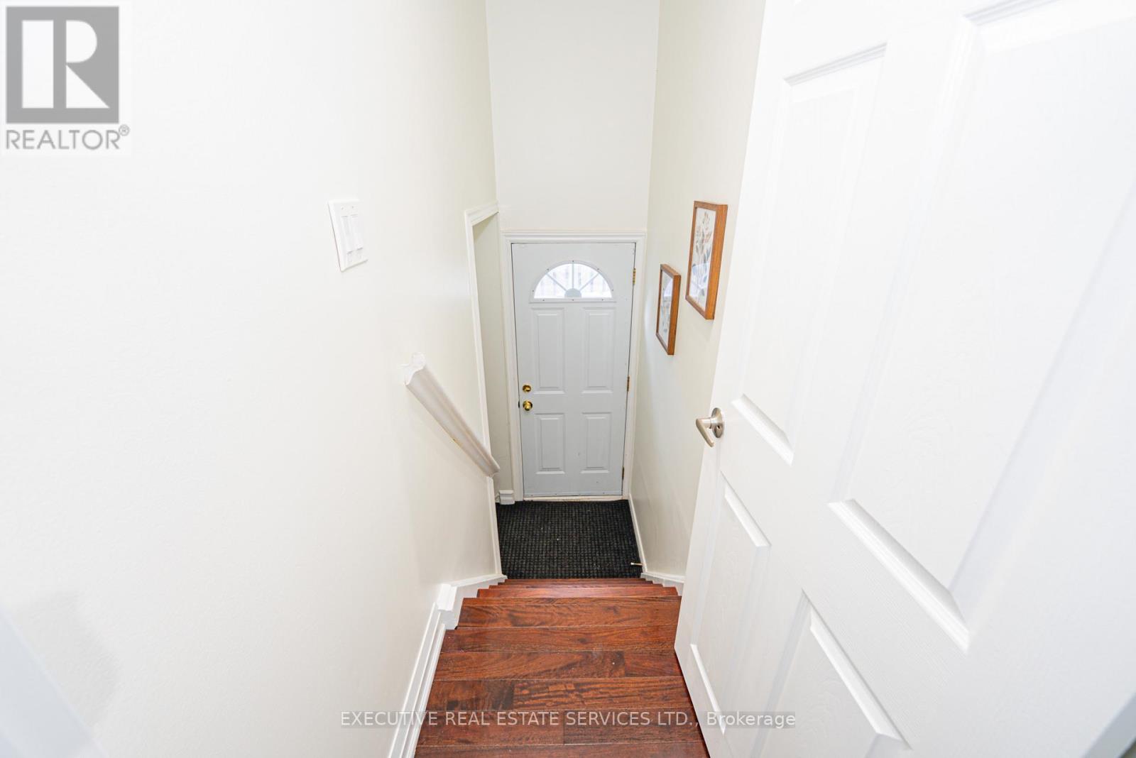 37 Ravenview Drive, Toronto, Ontario  M1E 3L9 - Photo 35 - E13583786
