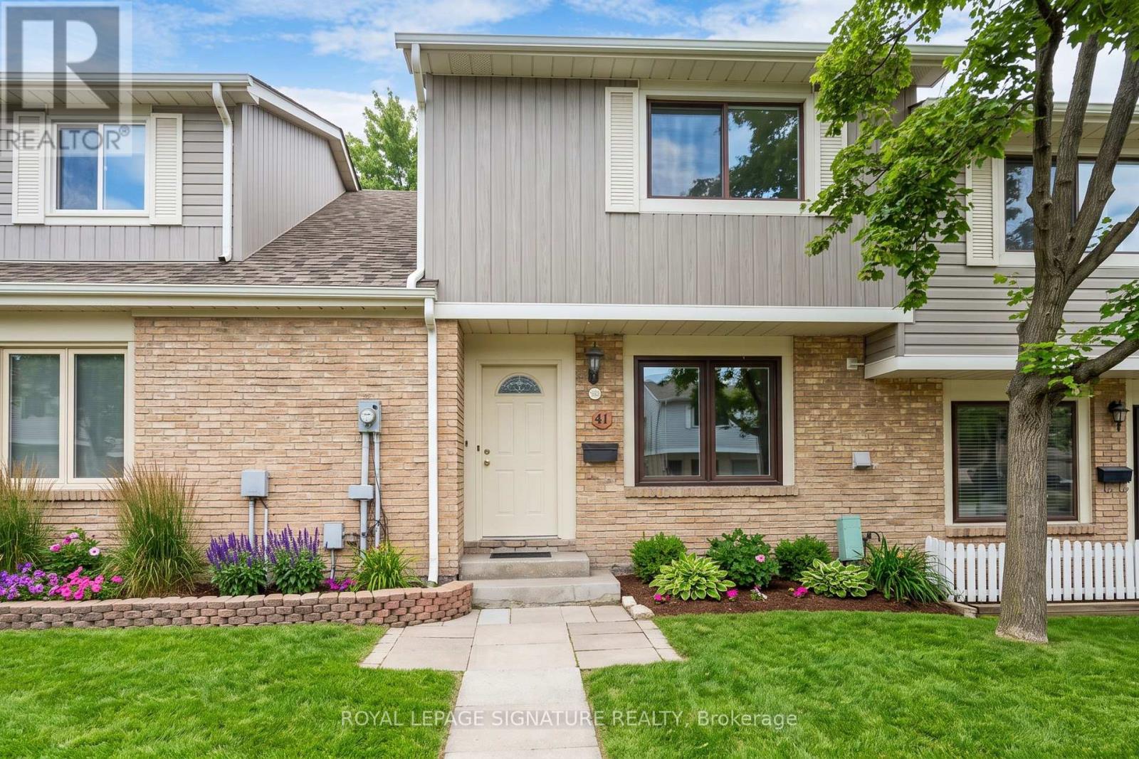 41 - 98 FALCONER DRIVE