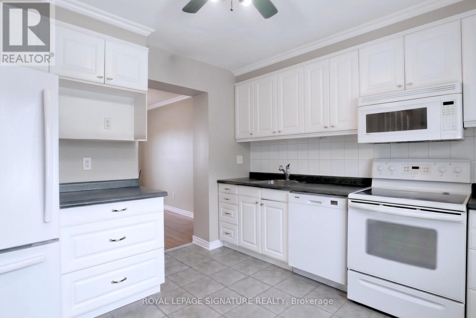41 - 98 FALCONER DRIVE - Photo 3