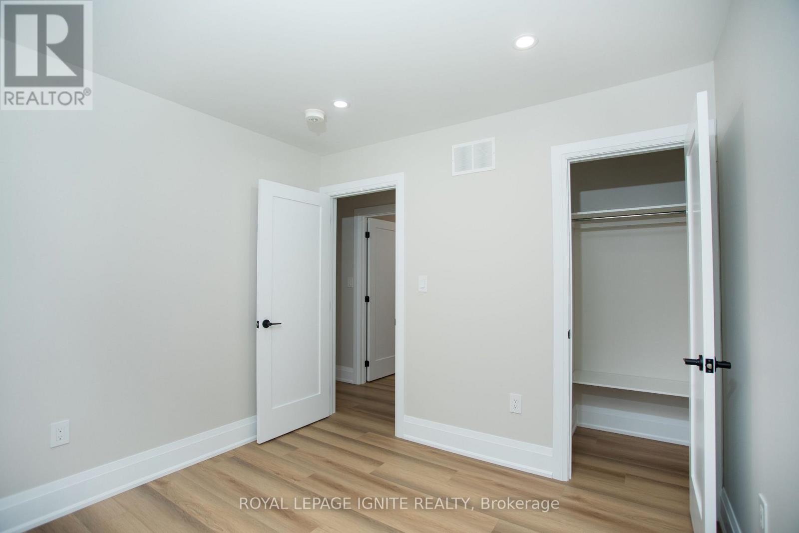 MAIN - 38 PARENT AVENUE - Photo 12