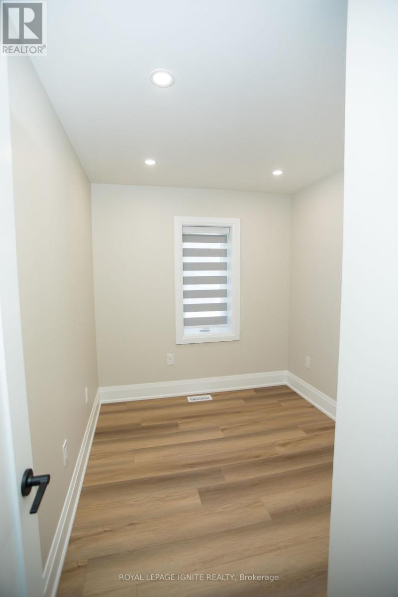 MAIN - 38 PARENT AVENUE - Photo 13