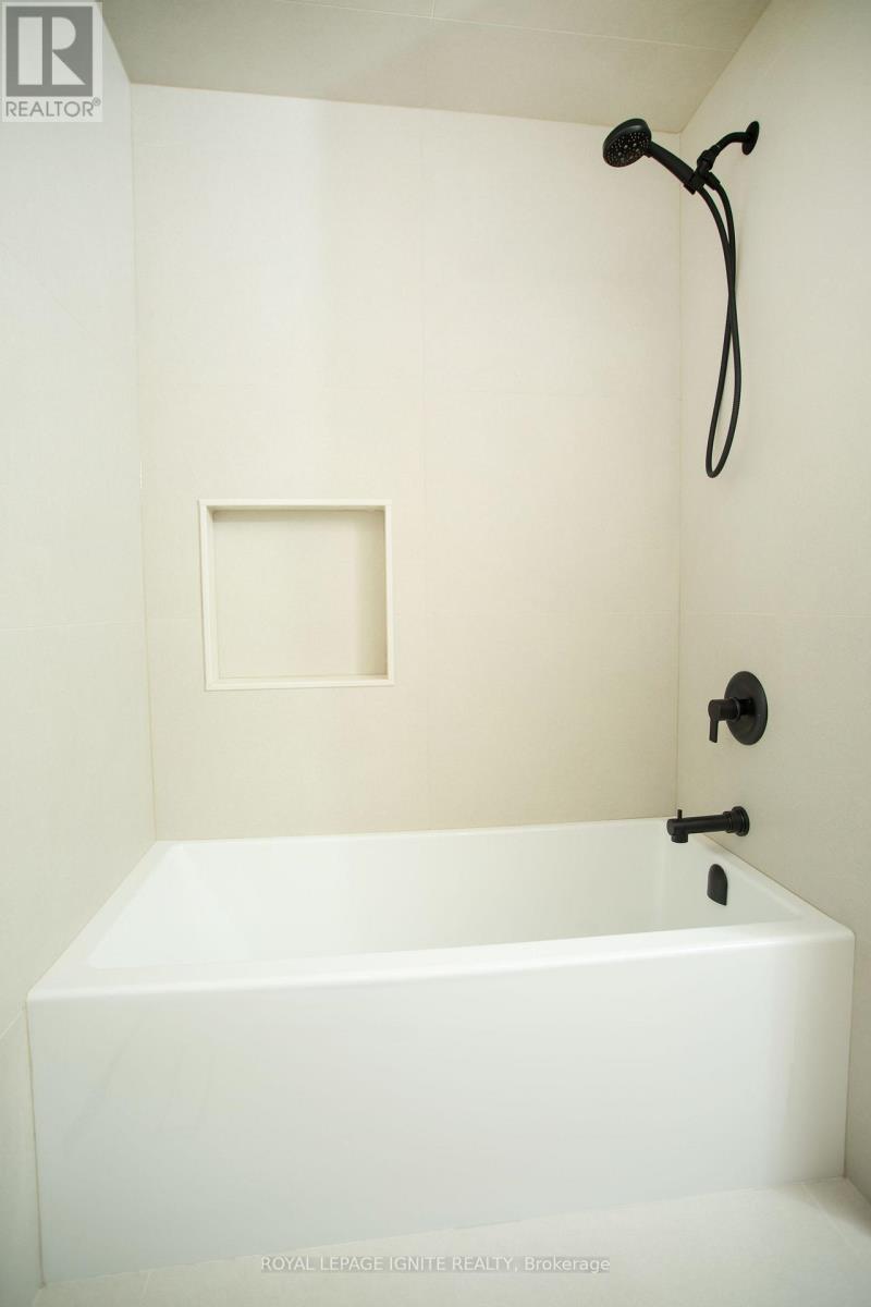 MAIN - 38 PARENT AVENUE - Photo 8