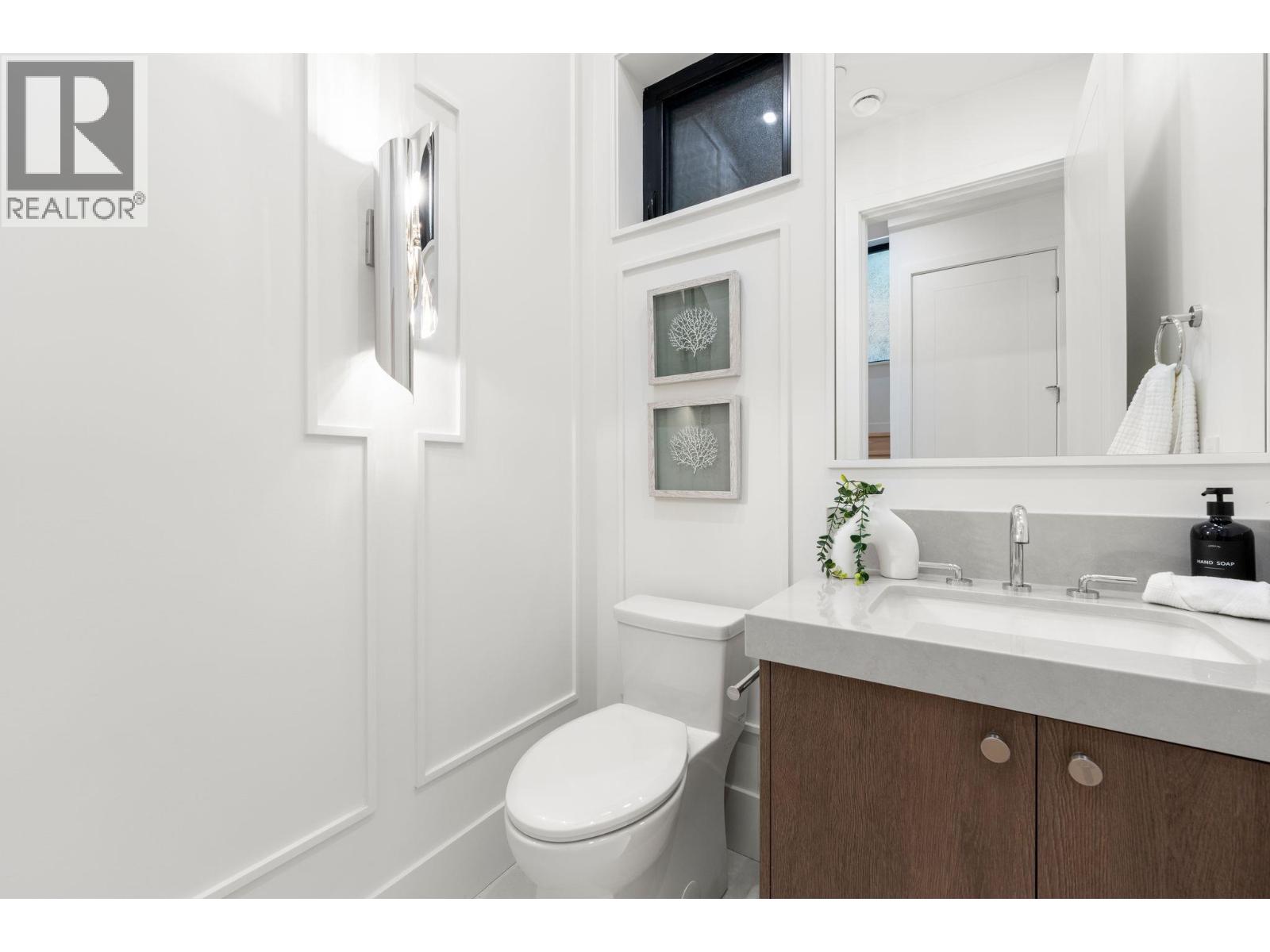 2 2735 Eton Street, Vancouver, British Columbia V5K 1K2 - Photo 8 - R3145730