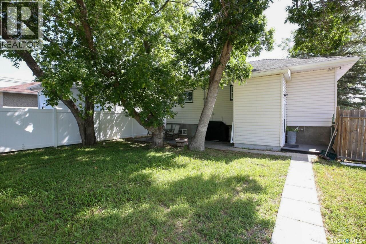 2354 Mcara Street, Regina, Saskatchewan  S4N 2W3 - Photo 25 - SK043076