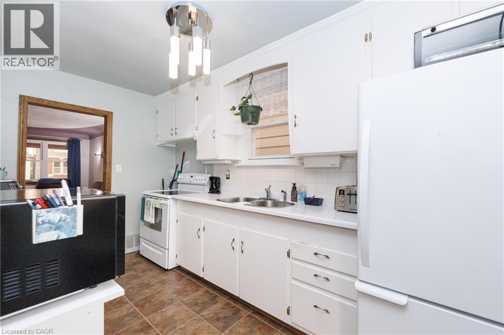 237 Paling Avenue, Hamilton, Ontario  L8H 5J8 - Photo 19 - 40848992