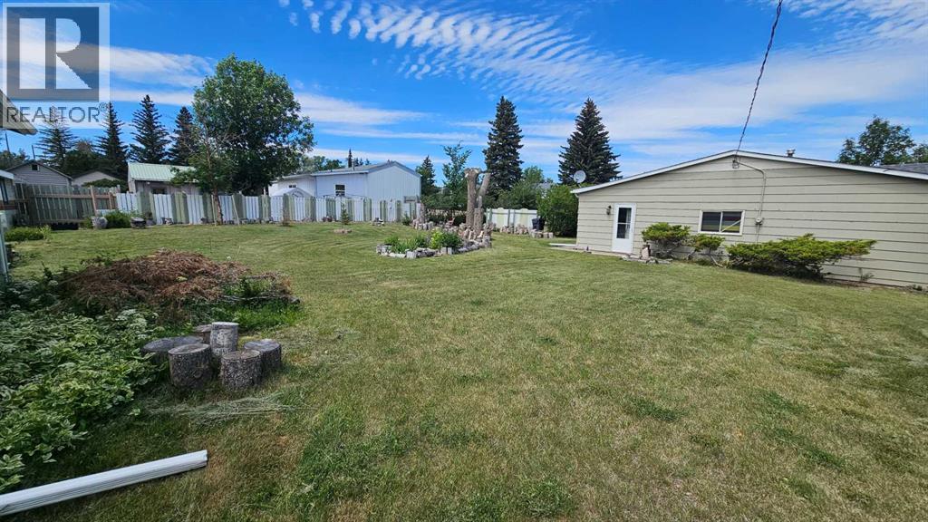 104 1 A Avenue, Coutts, Alberta  T0K 0N0 - Photo 12 - A2329101