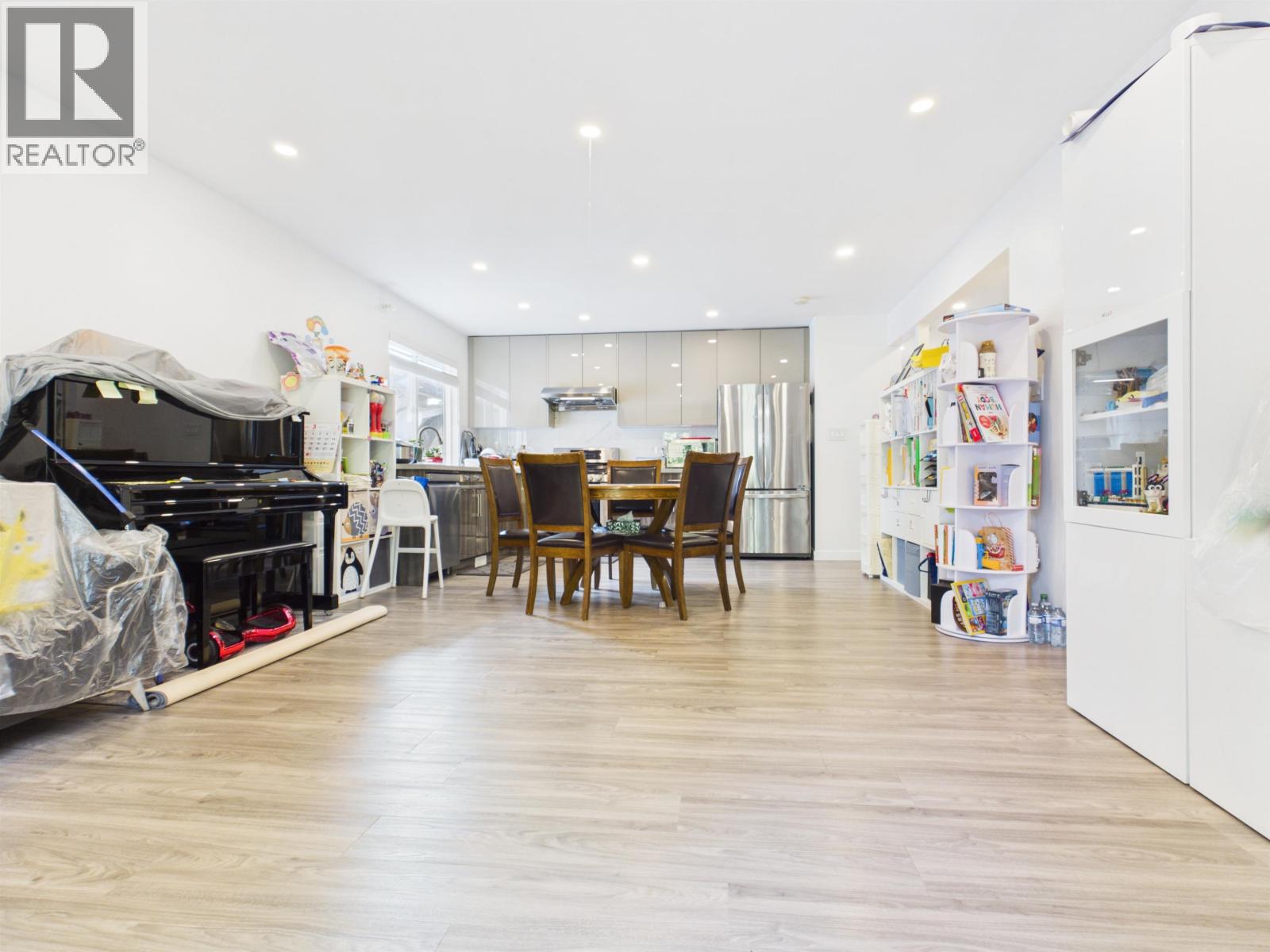 6833 Quebec Street, Vancouver, British Columbia V5X 3G3 - Photo 12 - R3143600