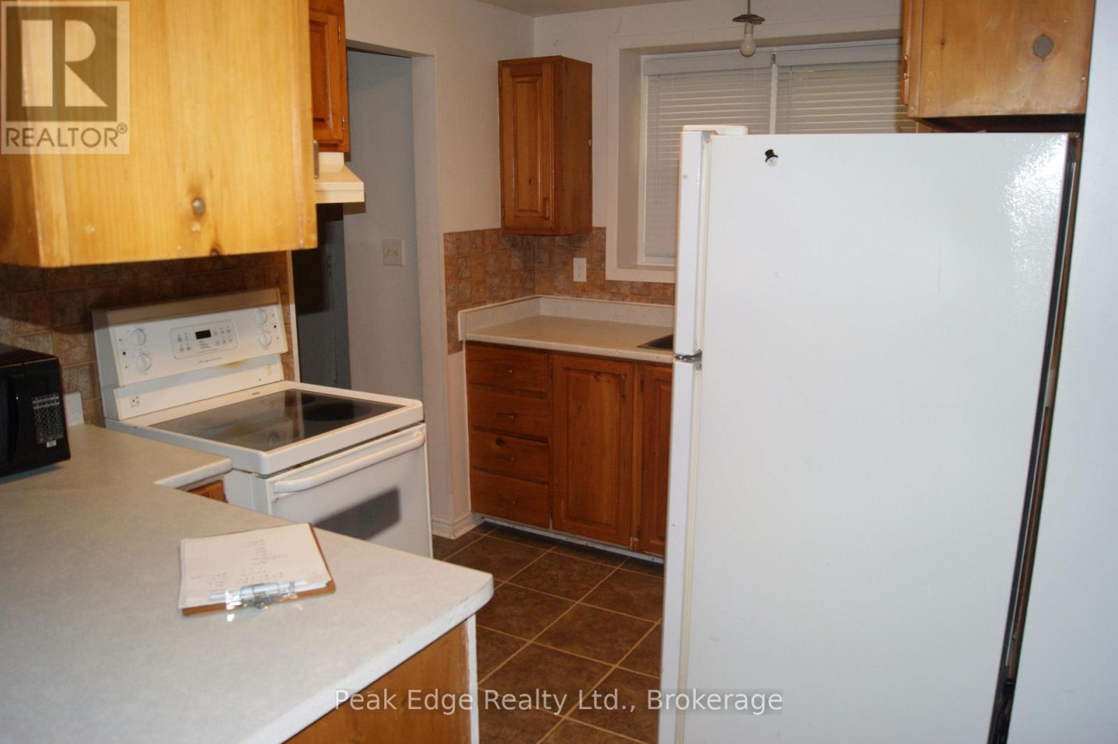 338 Colborne Street W, Orillia, Ontario L3V 3A3 - Photo 12 - S13582452