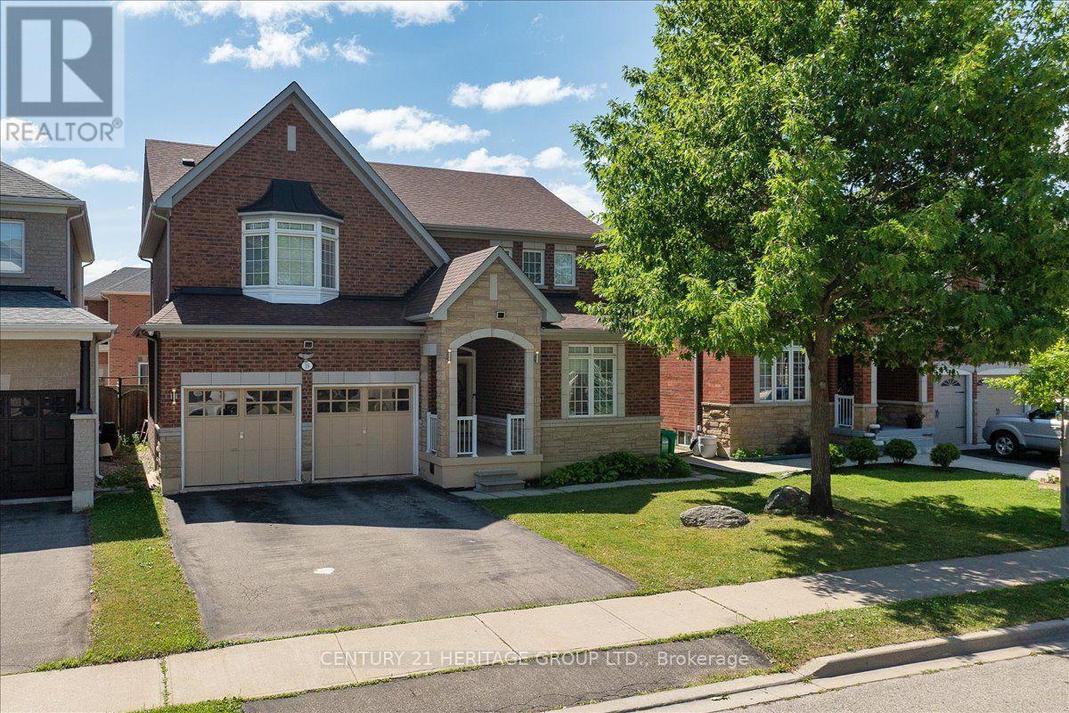 19 Reynolds Avenue, Brampton, Ontario  L6P 2C1 - Photo 2 - W13584384