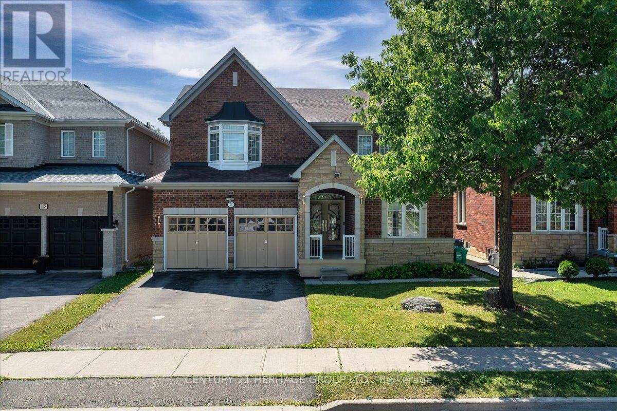 19 REYNOLDS AVENUE, Brampton, Ontario