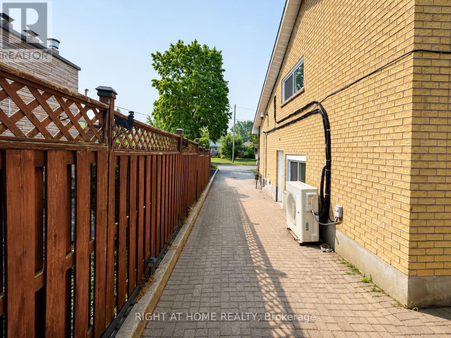 238 Burnside Drive, London East, Ontario  N5V 1B9 - Photo 13 - X13561184