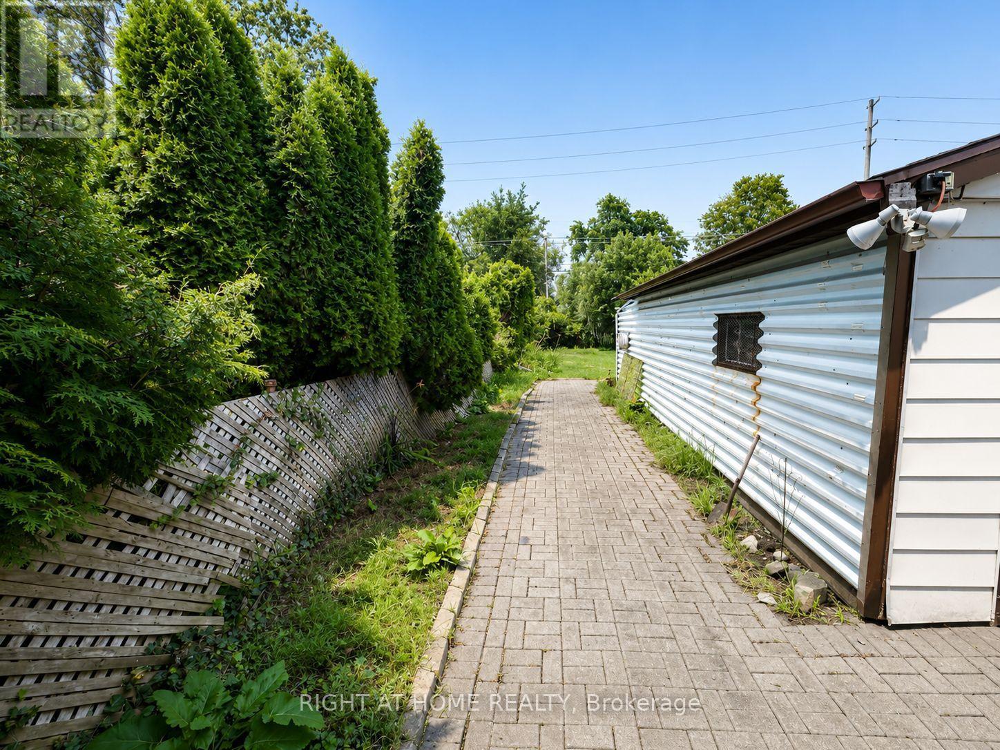 238 Burnside Drive, London East, Ontario  N5V 1B9 - Photo 12 - X13561184